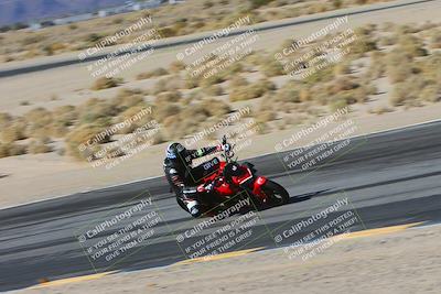 media/Dec-05-2024-Racers Edge (Thu) [[e102e0690b]]/3-B Group/Session 2 (Turn 12 Inside)/